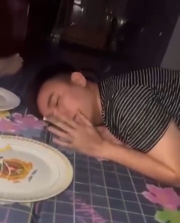 Toàn bộ sự việc và clip