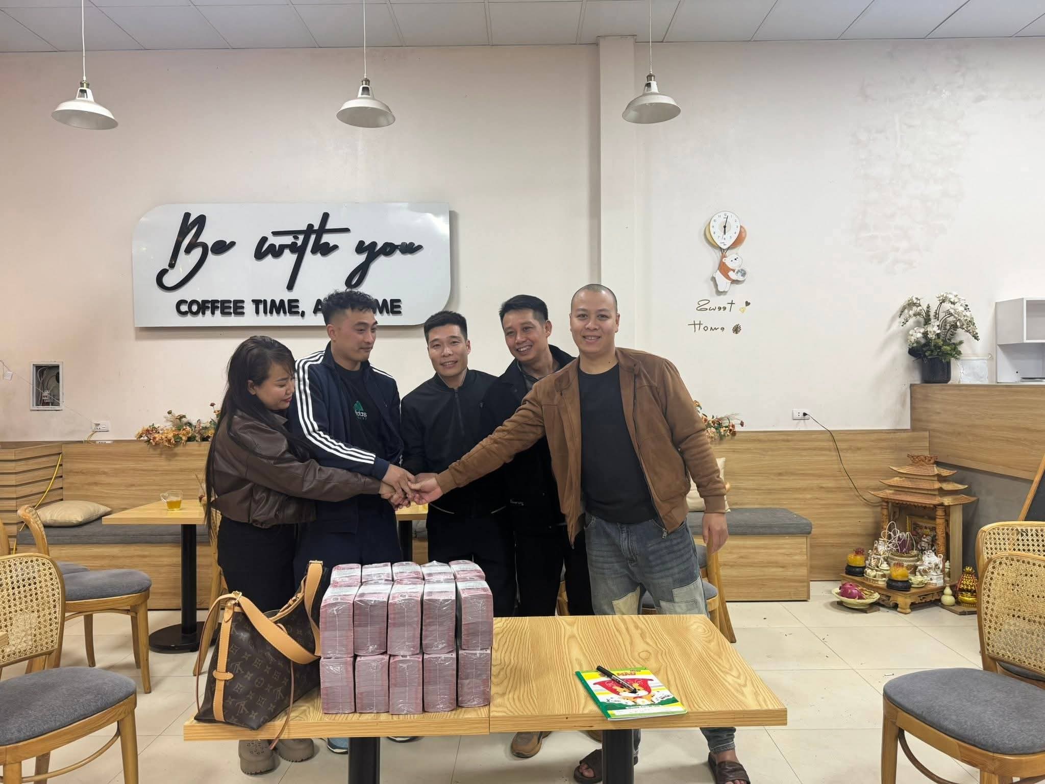 Giải đáp câu hỏi sao rơi 1 tỷ mà không biết
