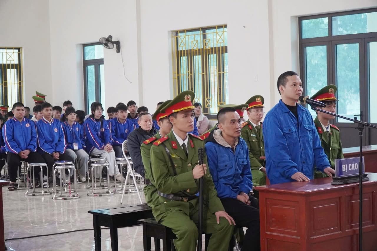 Nếnh: Xét xử lưu động 2 vụ án