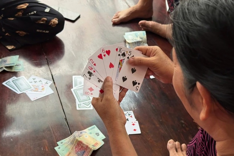 Xem đánh bài dịp Tết nguyên đán Bính Ngọ 2026 có bị xử phạt không?