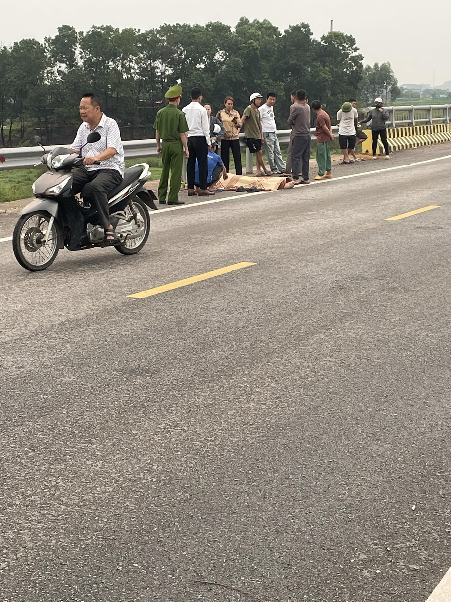 Clip hiện trường