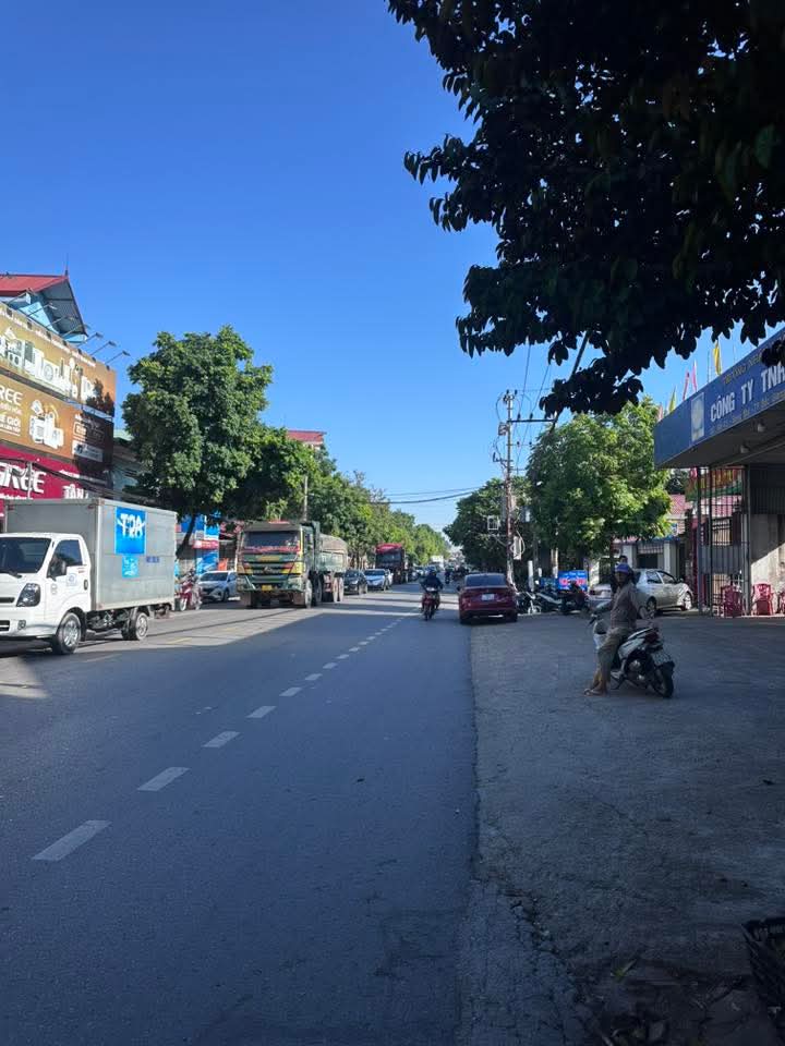 Ảnh hiện trường TNGT KM4 Song Mai