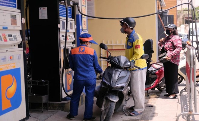 Xăng sinh học E10 được người dân tích cực đón nhận