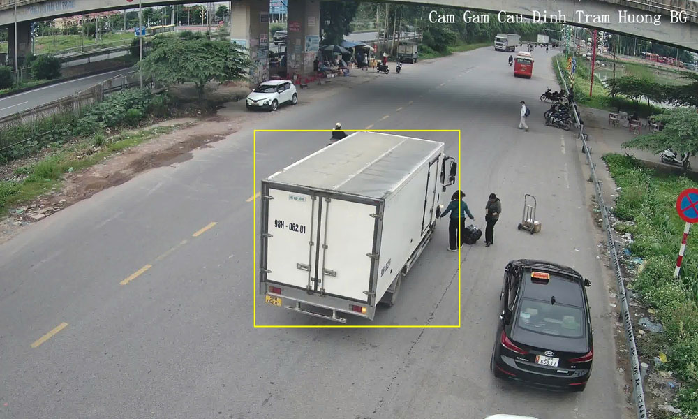 Phạt nguội trên đường gom cao tốc Hà Nội – Bắc Giang