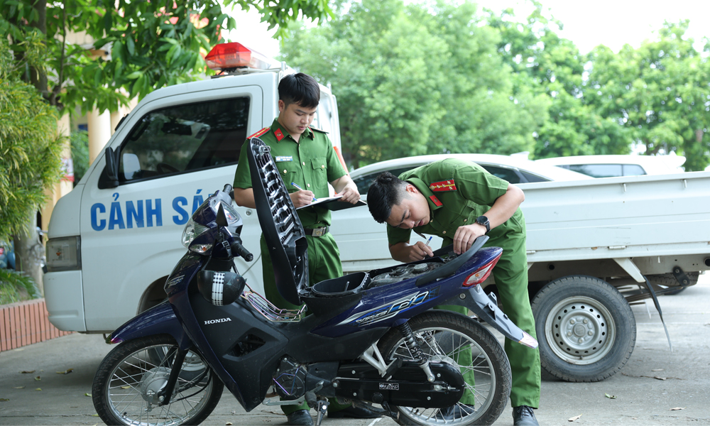 Bắc Ninh: Bắtgiữ đối tượng gây ra hàng loạt vụ trộmcắp dây cáp điện