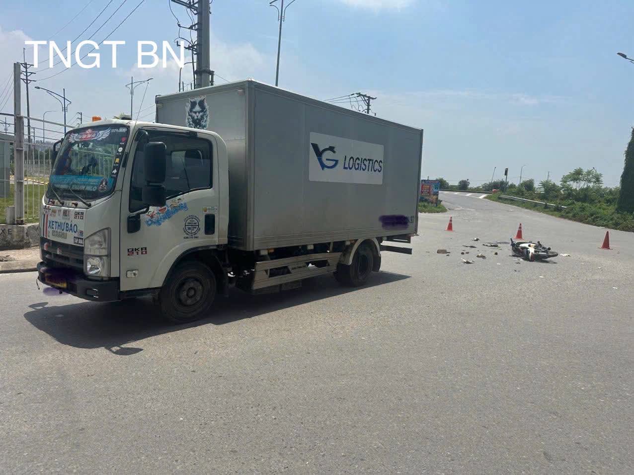 MỘT GIÂY KHÔNG NHƯỜNG ĐƯỜNG, ĐÁNH ĐỔI MỘT SINH MẠNG