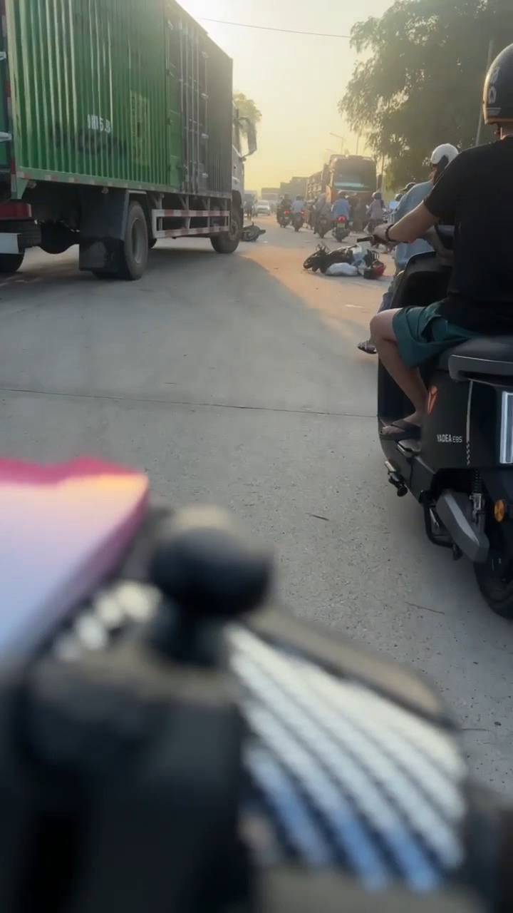 CLIP HIỆN TRƯỜNG